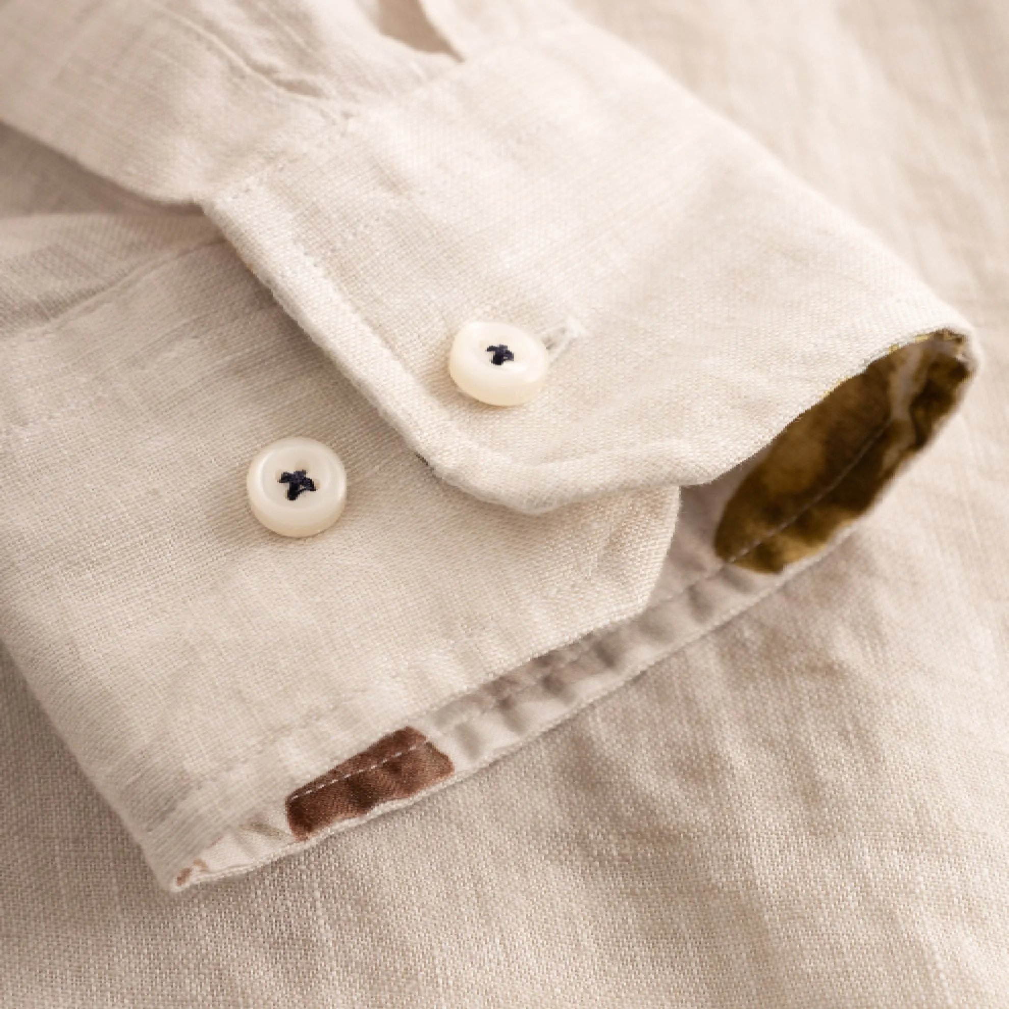 Pai Slim Fit Long Sleeve Linen Shirt / Beige