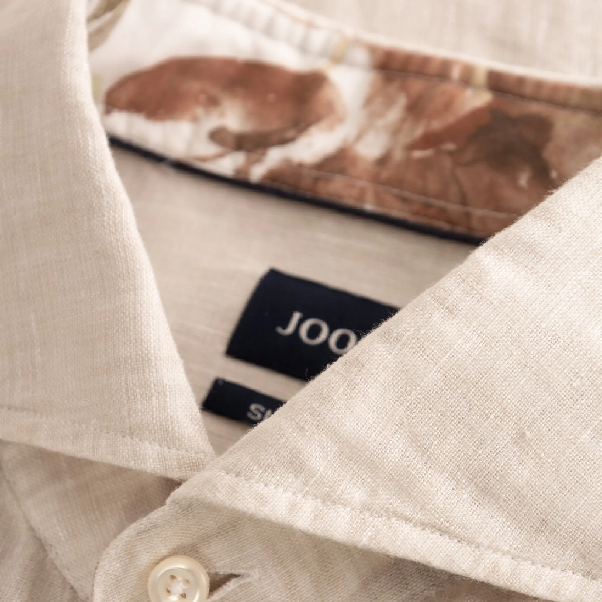 Pai Slim Fit Long Sleeve Linen Shirt / Beige