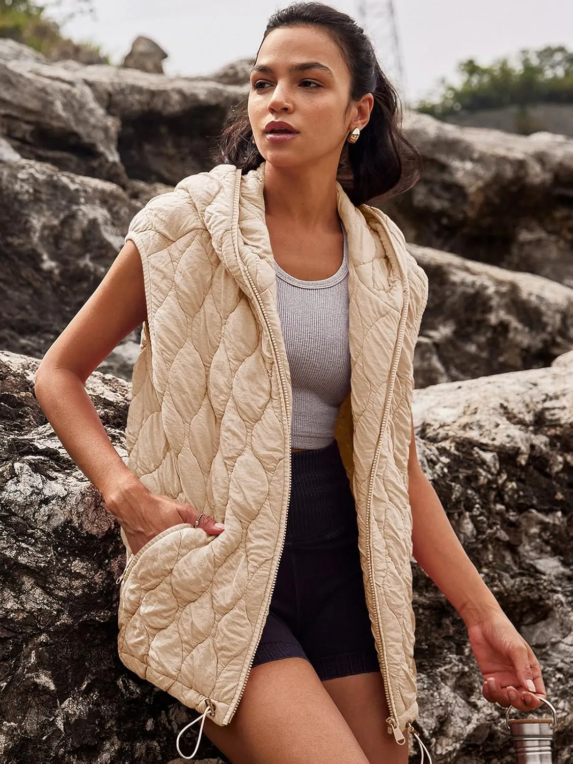 SENSERISE Womens Oversized Puffer Vest Sleeveless Quilted Jacket Zip Up Hoodie Winter Coat with Pockets Padded Gilet